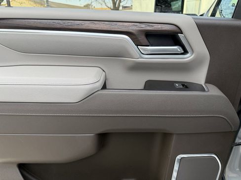 New 2026 GMC Sierra 2500 SLT w/ SLT Premium Package image 33