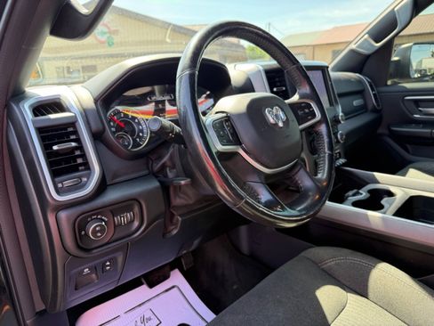 Used 2019 RAM 1500 Big Horn AWD/4WD image 19