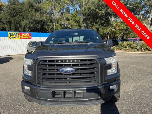 Used 2015 Ford F150 XLT w/ Equipment Group 302A Luxury image 8