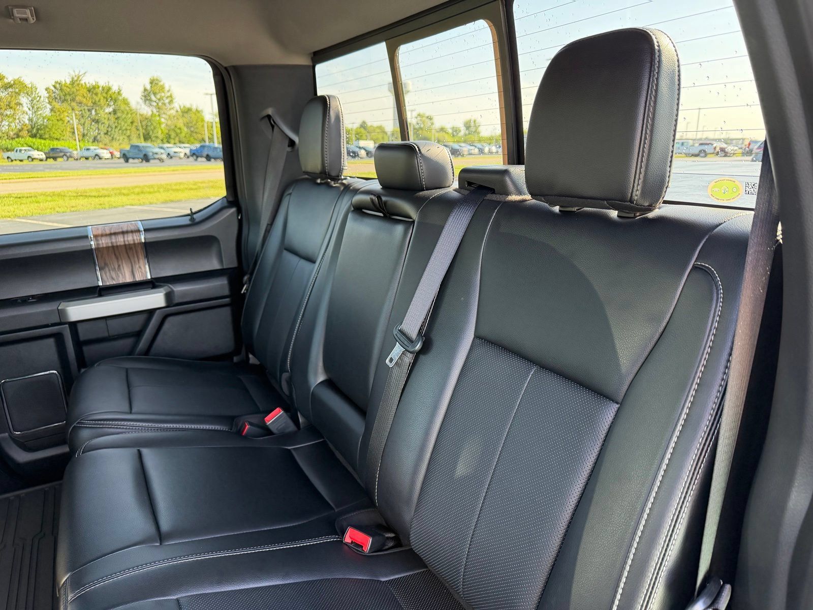 Used 2020 Ford F150 Lariat w/ Equipment Group 502A Luxury AWD/4WD image 13
