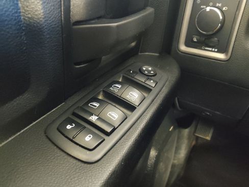 Used 2018 RAM 1500 Tradesman w/ Popular Equipment Group AWD/4WD image 27