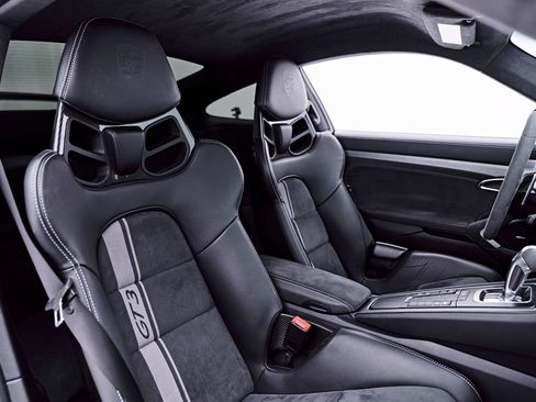 Used 2018 Porsche 911 GT3 RWD image 61