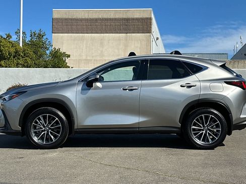 Used 2025 Lexus NX 350h AWD w/ Accessory Package (2T) image 9