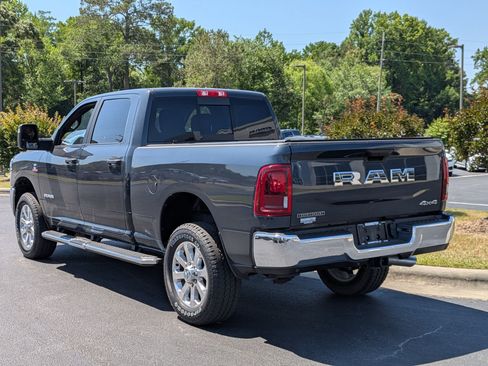 Used 2026 RAM 2500 Big Horn AWD/4WD image 7