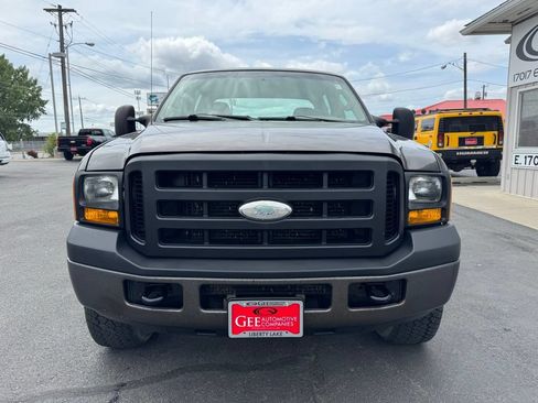 Used 2006 Ford F250 XL AWD/4WD image 9
