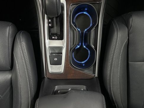 Used 2022 Subaru Ascent Touring image 25