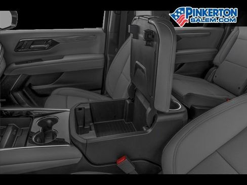 New 2026 Chevrolet Suburban Premier image 34