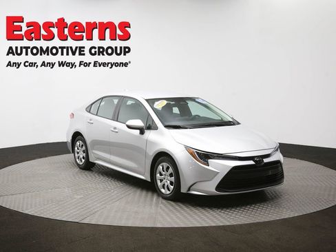 Used 2024 Toyota Corolla LE image 48