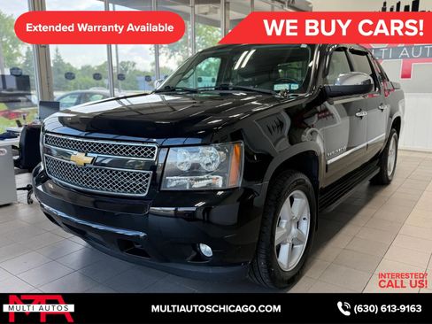 Used 2013 Chevrolet Avalanche LTZ AWD/4WD image 8