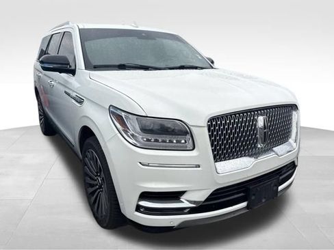 Used 2021 Lincoln Navigator Reserve w/ Luxury Package AWD/4WD image 8