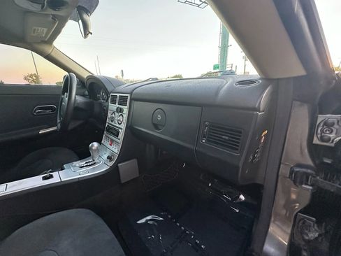 Used 2005 Chrysler Crossfire SRT-6 image 16