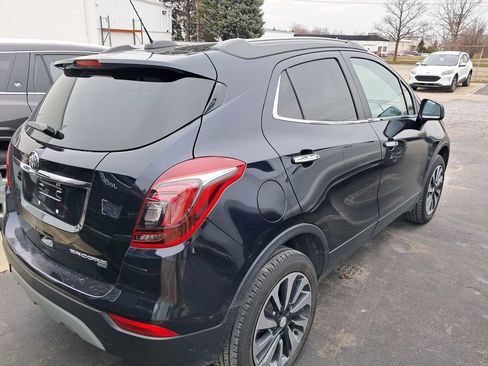 Used 2021 Buick Encore Preferred image 7