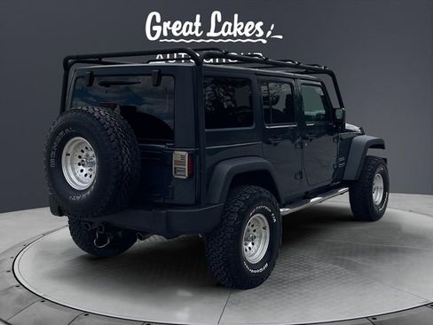 Used 2017 Jeep Wrangler Unlimited Sport AWD/4WD image 5