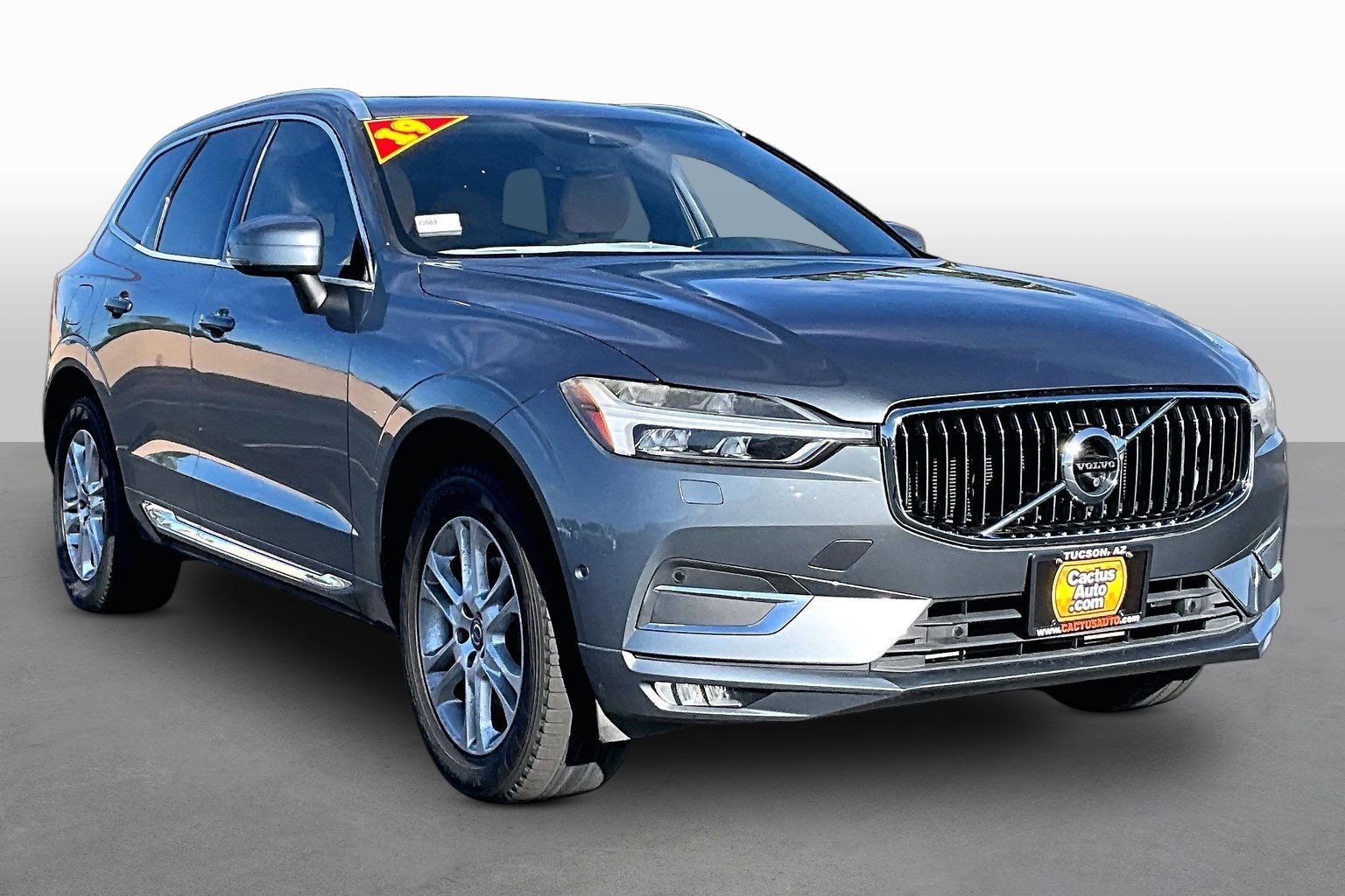 Used 2019 Volvo XC60 T5 Inscription w/ Protection Package Premier FWD image 8