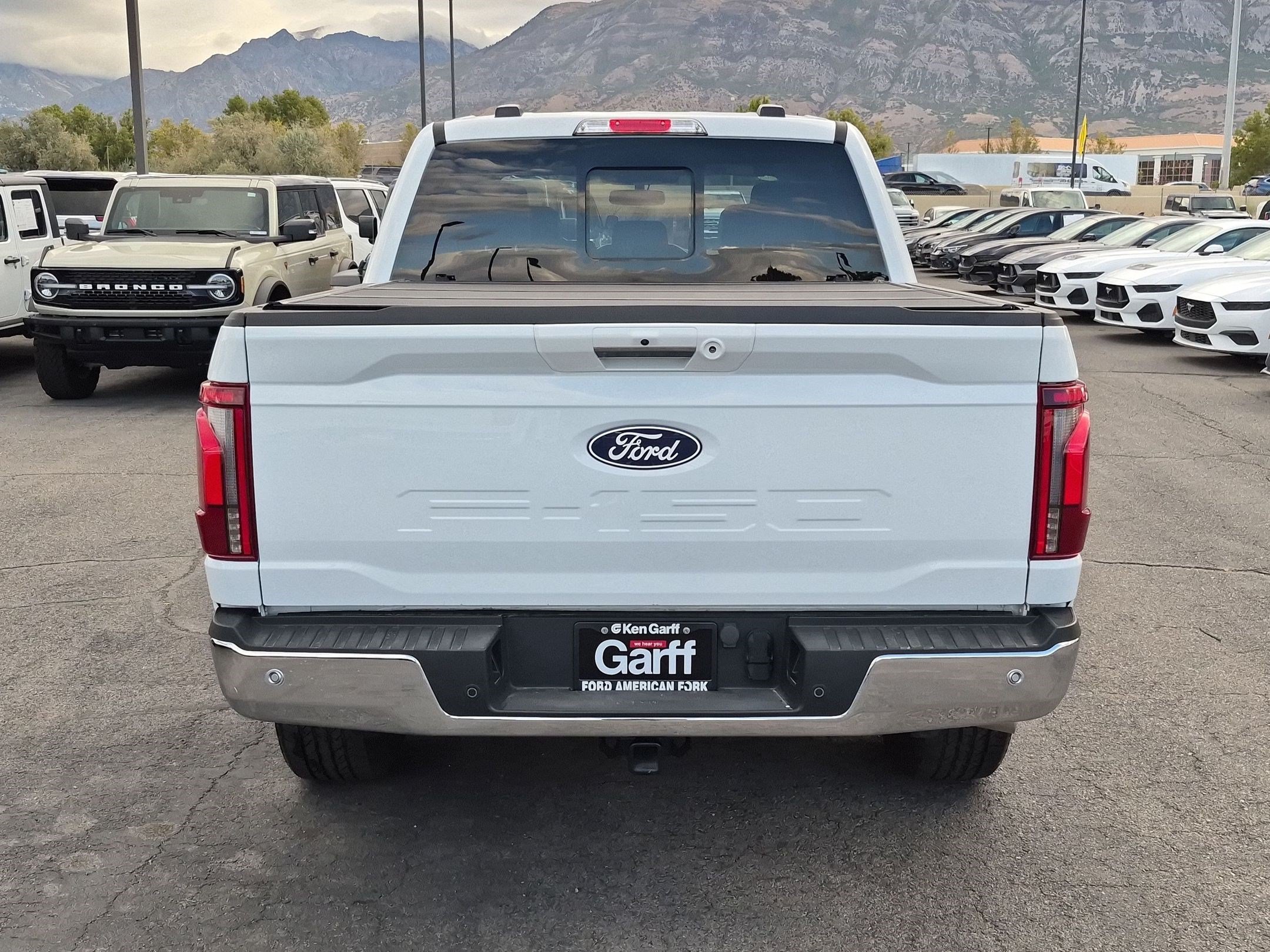 Used 2024 Ford F150 Lariat w/ Tow/Haul Package AWD/4WD image 7