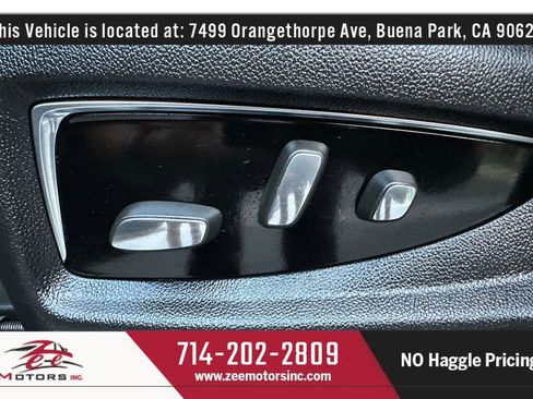 Used 2016 Cadillac Escalade ESV Premium image 44