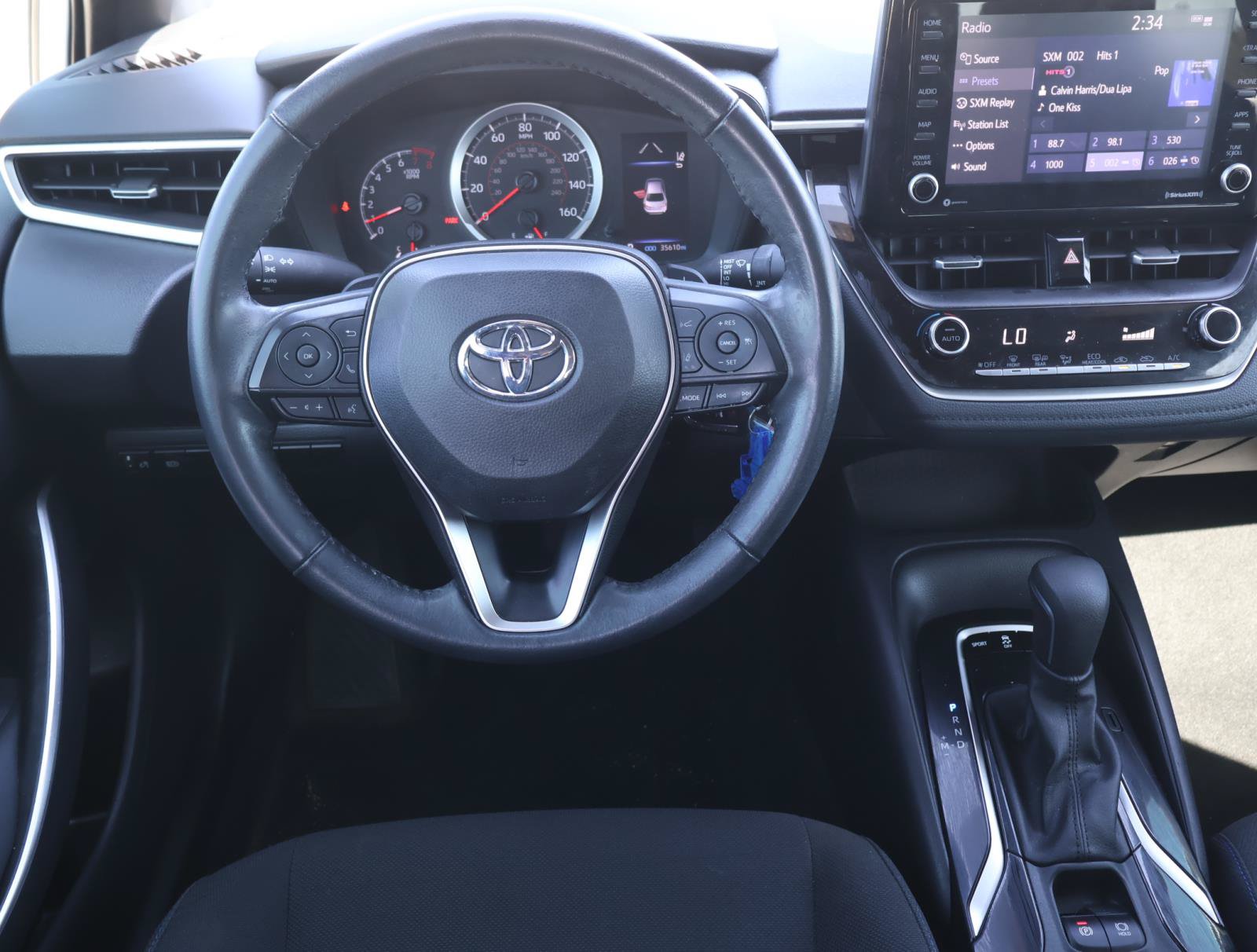 Used 2022 Toyota Corolla SE FWD image 9