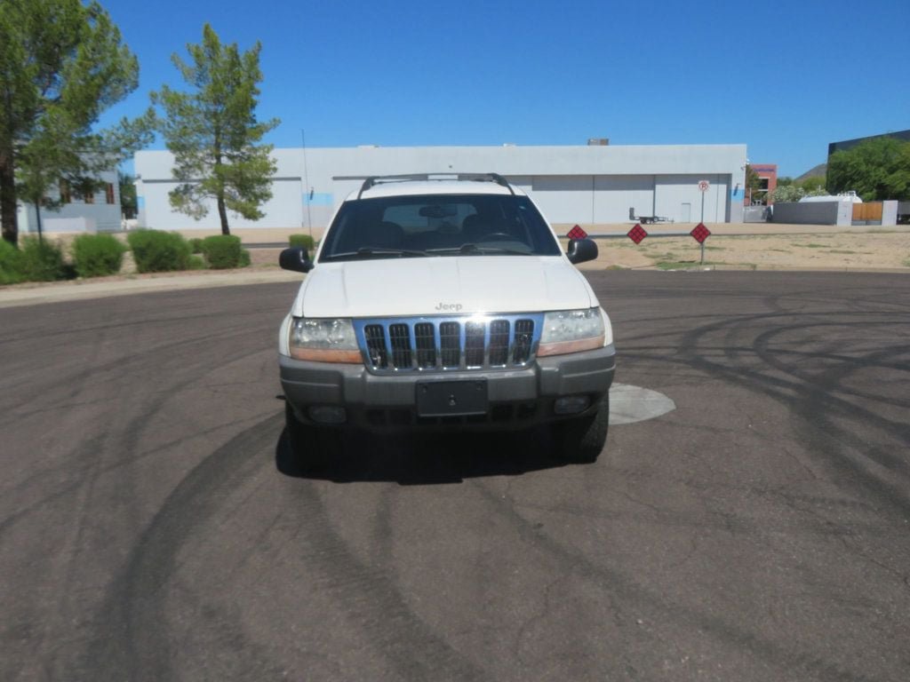 Used 2000 Jeep Grand Cherokee Laredo AWD/4WD image 11