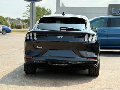 Used 2023 Ford Mustang Mach-E GT AWD/4WD image 39