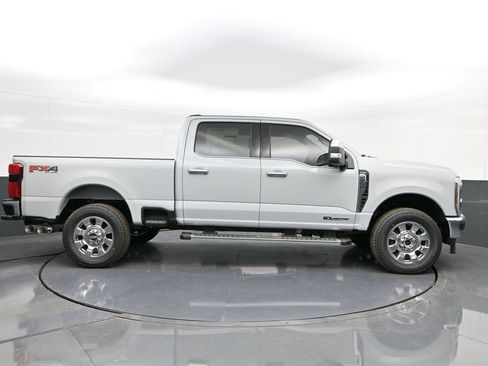 New 2026 Ford F250 Lariat w/ Chrome Package image 20