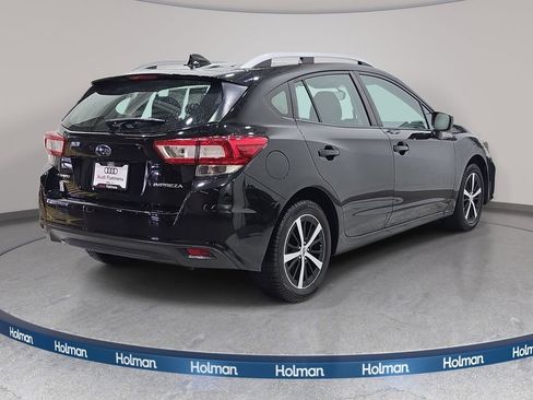 Used 2019 Subaru Impreza 2.0i Premium AWD/4WD image 6