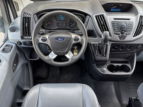 Used 2018 Ford Transit 350 XL image 14