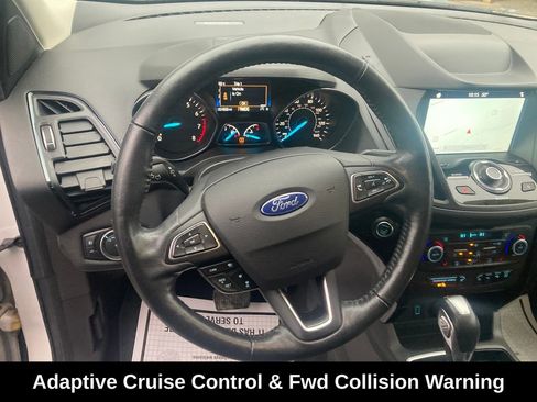 Used 2019 Ford Escape Titanium image 18