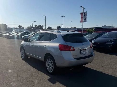 Used 2013 Nissan Rogue SL AWD/4WD image 5