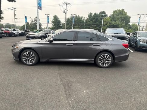 Used 2018 Honda Accord Touring image 5