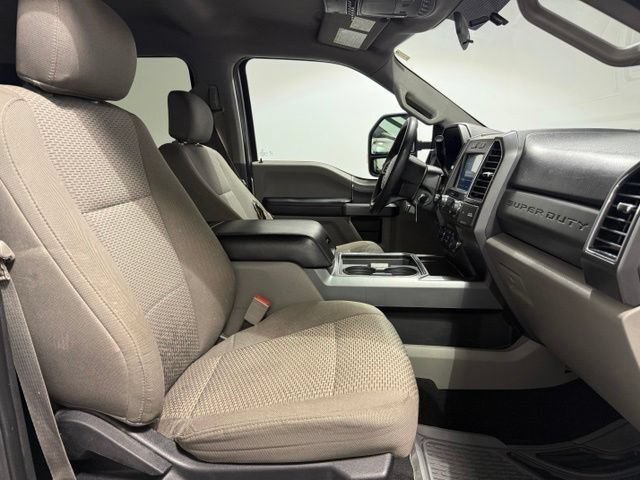 Used 2019 Ford F250 XLT w/ XLT Premium Package AWD/4WD image 24