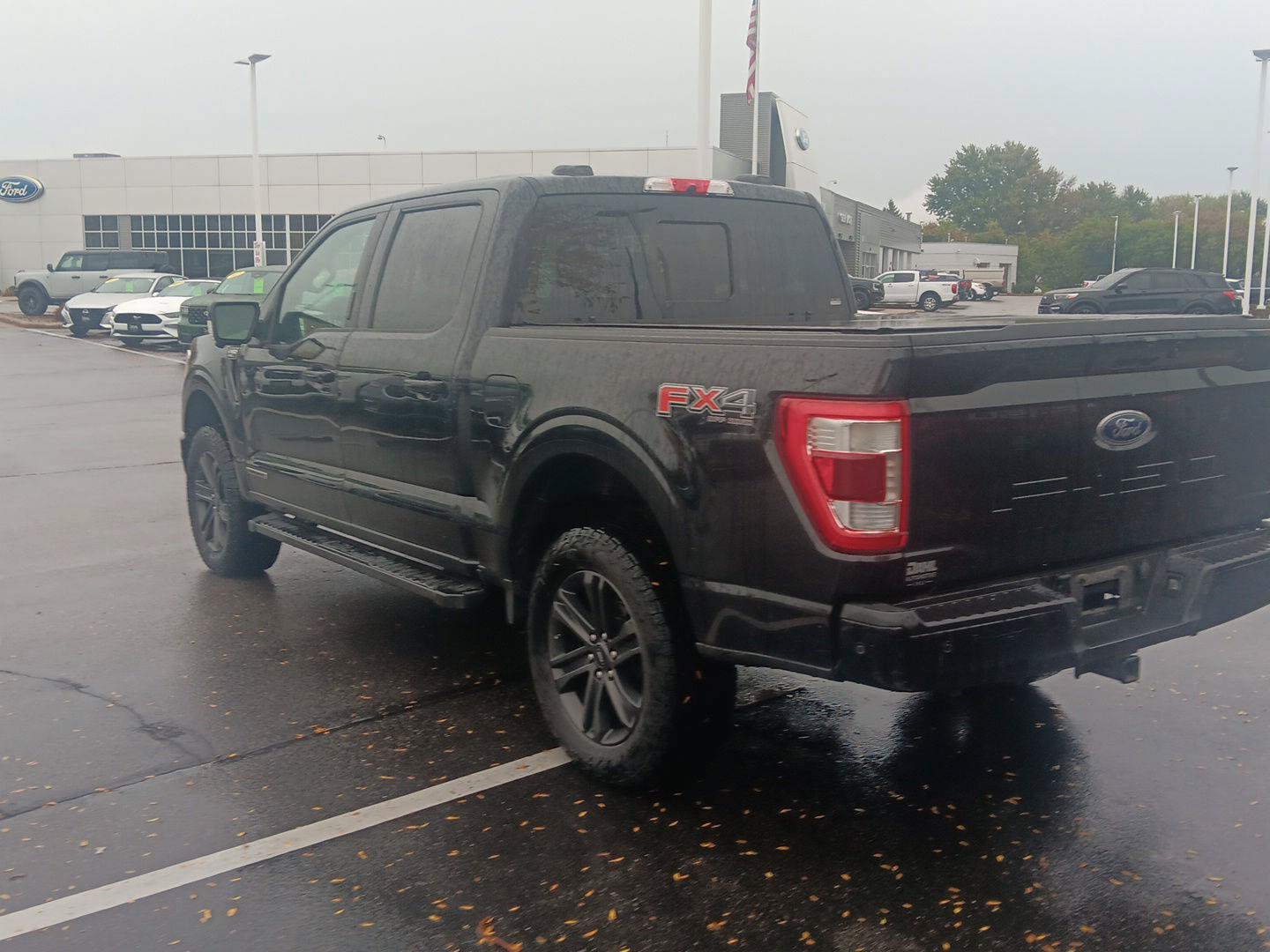 Used 2021 Ford F150 Lariat w/ Equipment Group 502A High AWD/4WD image 7