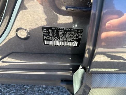 Used 2023 Subaru Ascent Limited w/ Technology Package AWD/4WD image 18