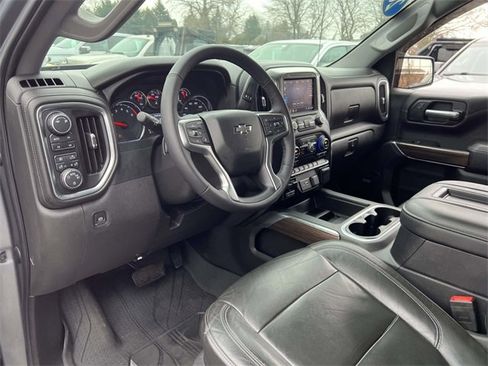 Used 2019 Chevrolet Silverado 1500 RST image 13