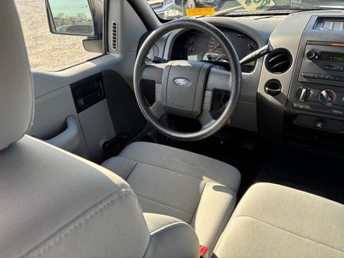 Used 2007 Ford F150 STX image 13