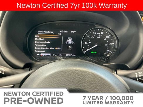 Used 2024 Nissan Kicks SR w/ SR Premium Package FWD image 25