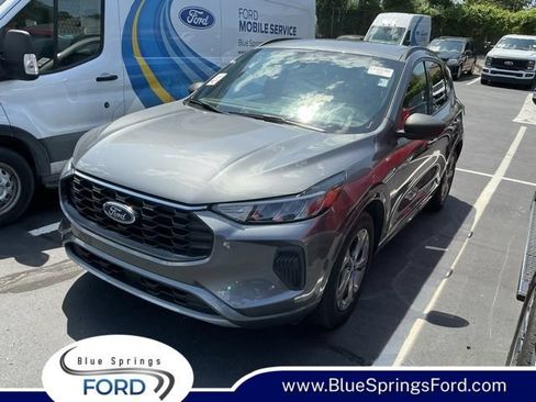 Used 2024 Ford Escape ST-Line w/ Tech Pack #1 FWD image 1