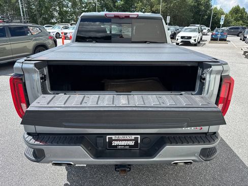 Used 2024 GMC Sierra 1500 AT4 w/ Technology Package AWD/4WD image 13