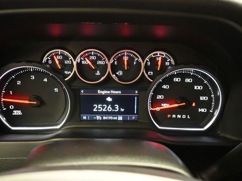 Used 2022 Chevrolet Silverado 2500 Custom w/ Custom Value Package image 15