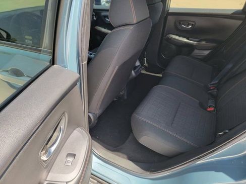 Used 2025 Honda HR-V Sport image 14