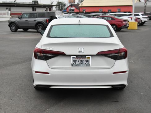 Used 2025 Honda Civic LX image 7