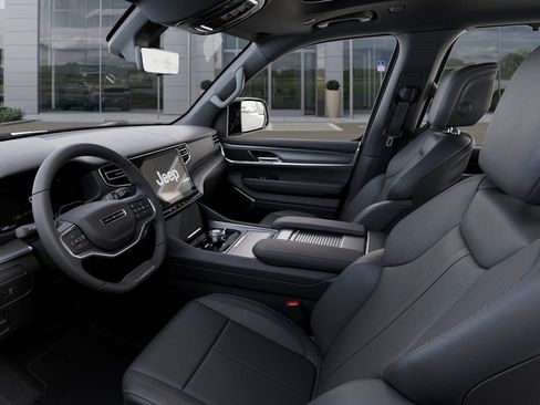 New 2026 Jeep Grand Wagoneer L Limited AWD/4WD image 22