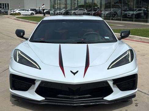 Used 2023 Chevrolet Corvette Stingray Preferred Cpe w/ Z51 Performance Package RWD image 2