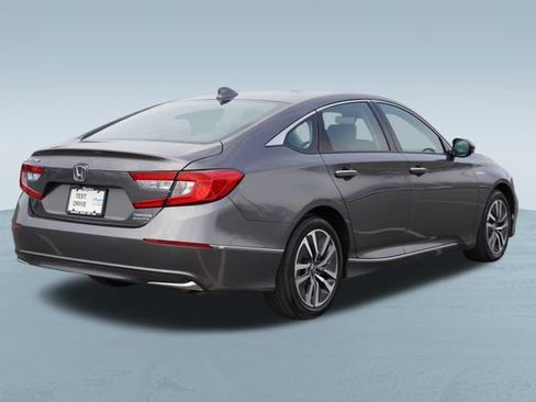 Used 2019 Honda Accord Touring image 8
