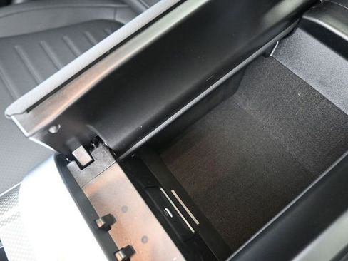 New 2026 Mercedes-Benz C 300 Sedan image 9