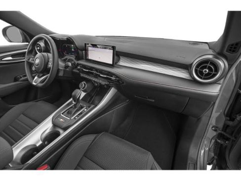 Used 2024 Alfa Romeo Tonale Veloce w/ Premium Interior Package AWD/4WD image 18