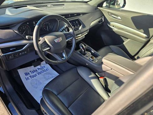 Used 2023 Cadillac XT4 Premium Luxury w/ Technology Package image 14