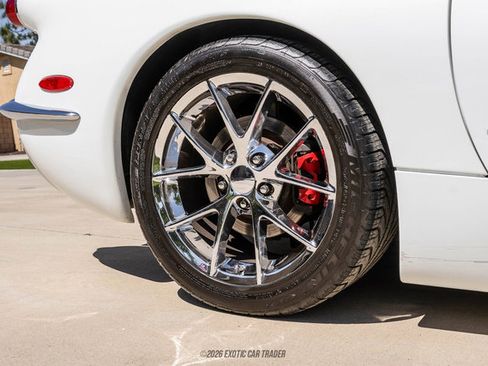 Used 2004 Chevrolet Corvette Convertible w/ Preferred Equipment Group image 58