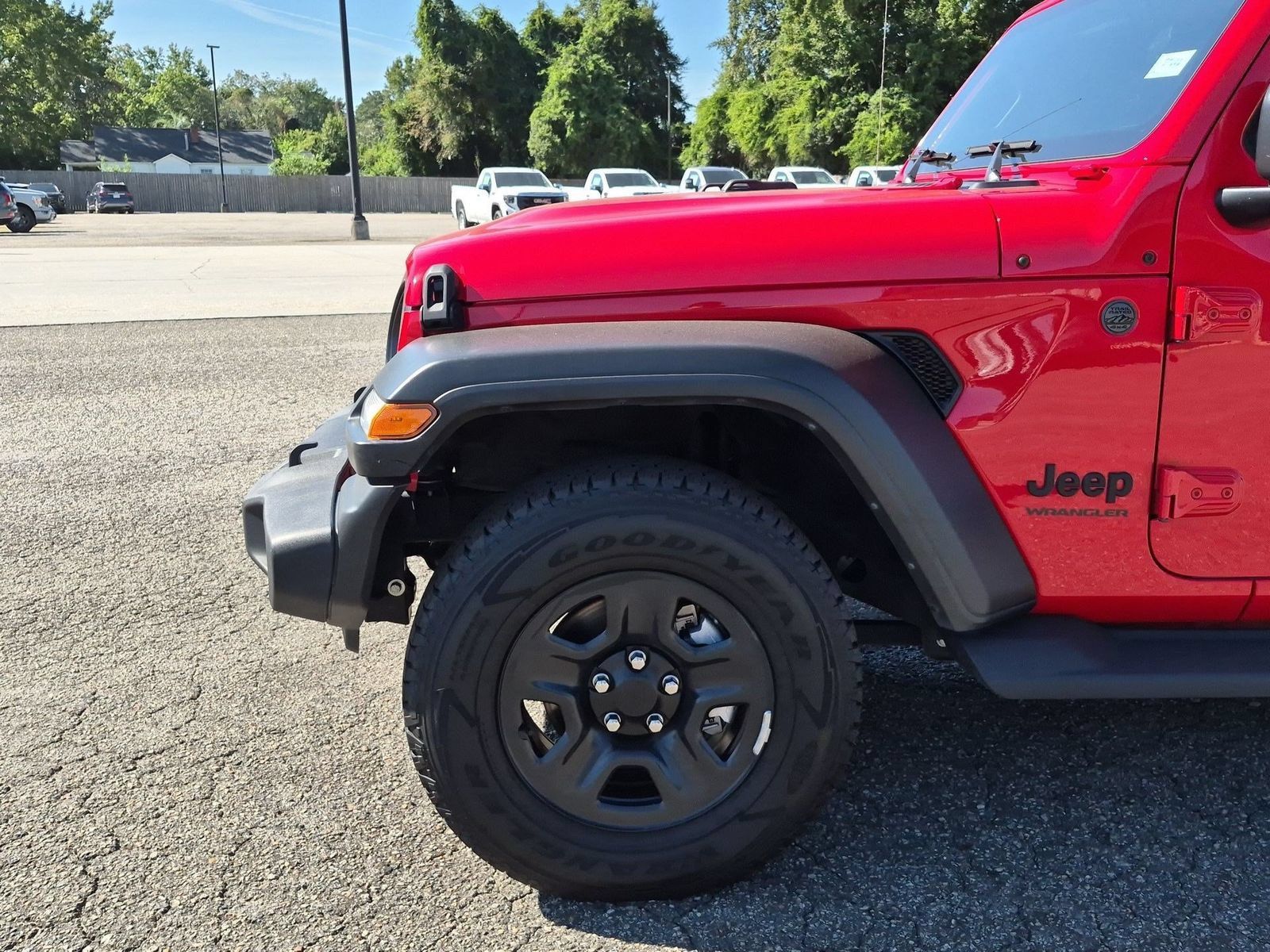 Used 2022 Jeep Wrangler Sport AWD/4WD image 31