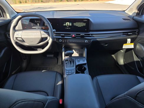 New 2026 Kia Sportage EX w/ EX Panorama Roof Package image 11