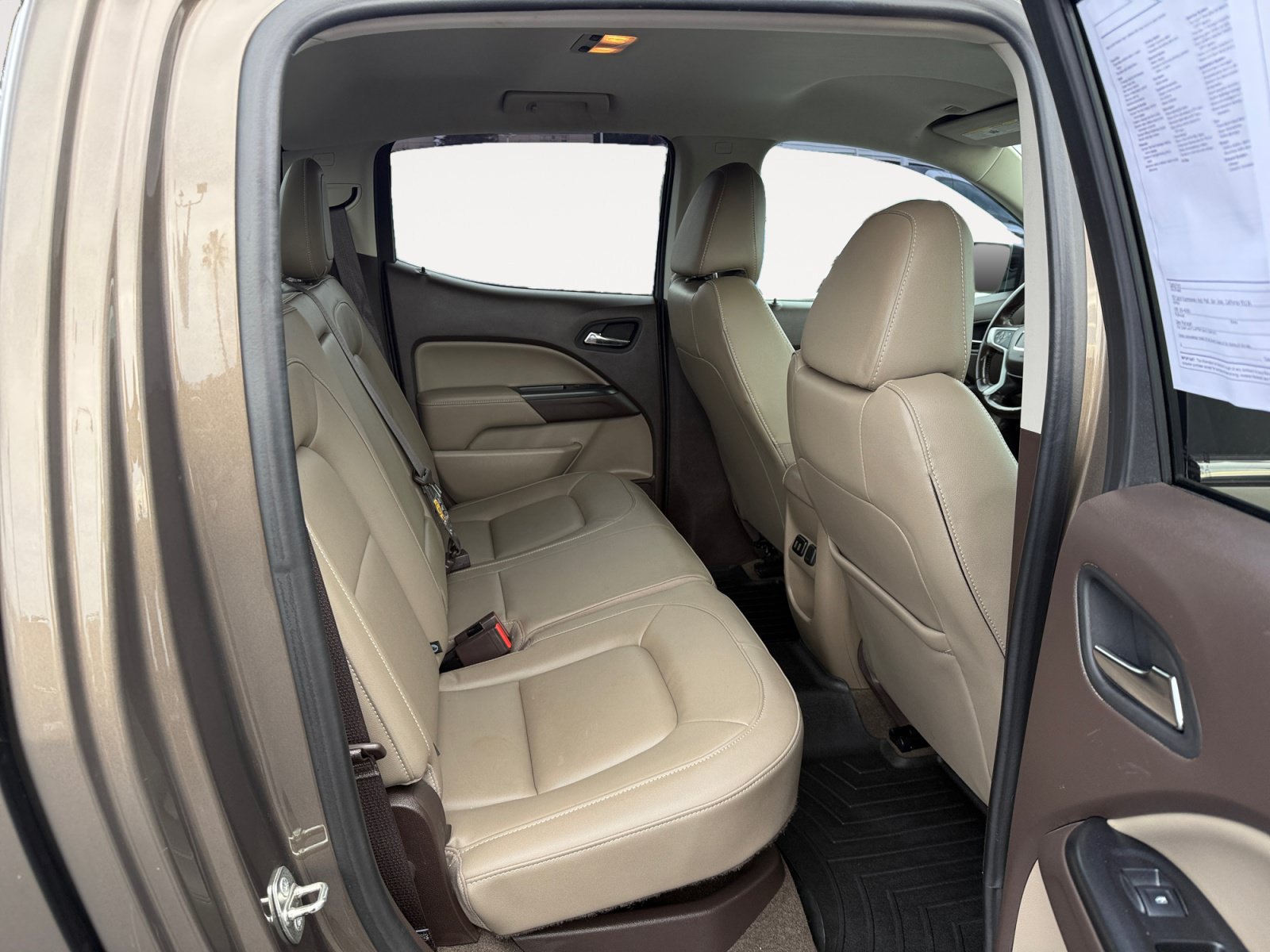 Used 2017 GMC Canyon SLT w/ Driver Alert Package AWD/4WD image 18